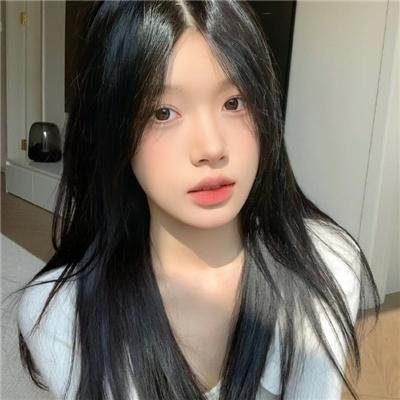 钱信伊:地下酒吧